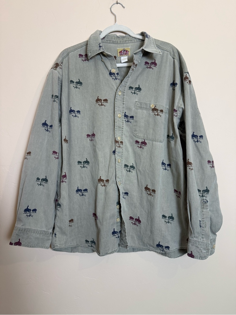 Vintage barnfly Button-Up Shirt with cowboy and Horse Print, size Large